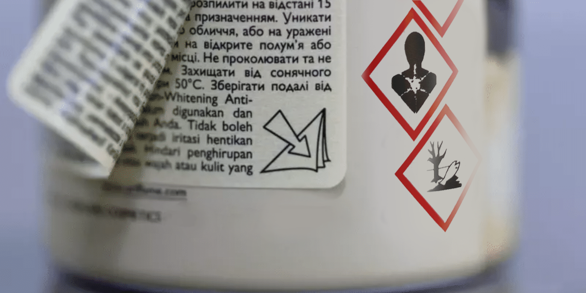 folded label in cosmetic products